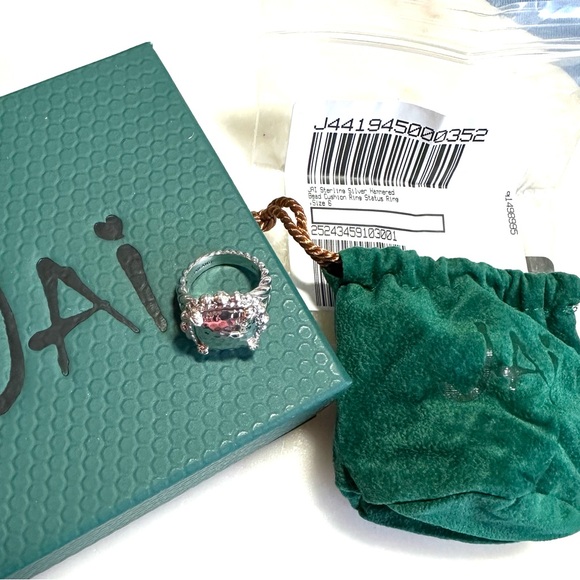 JAI John Hardy Sterling Silver Hammered Bead Cushion Carved Texture Status Ring - Picture 14 of 16